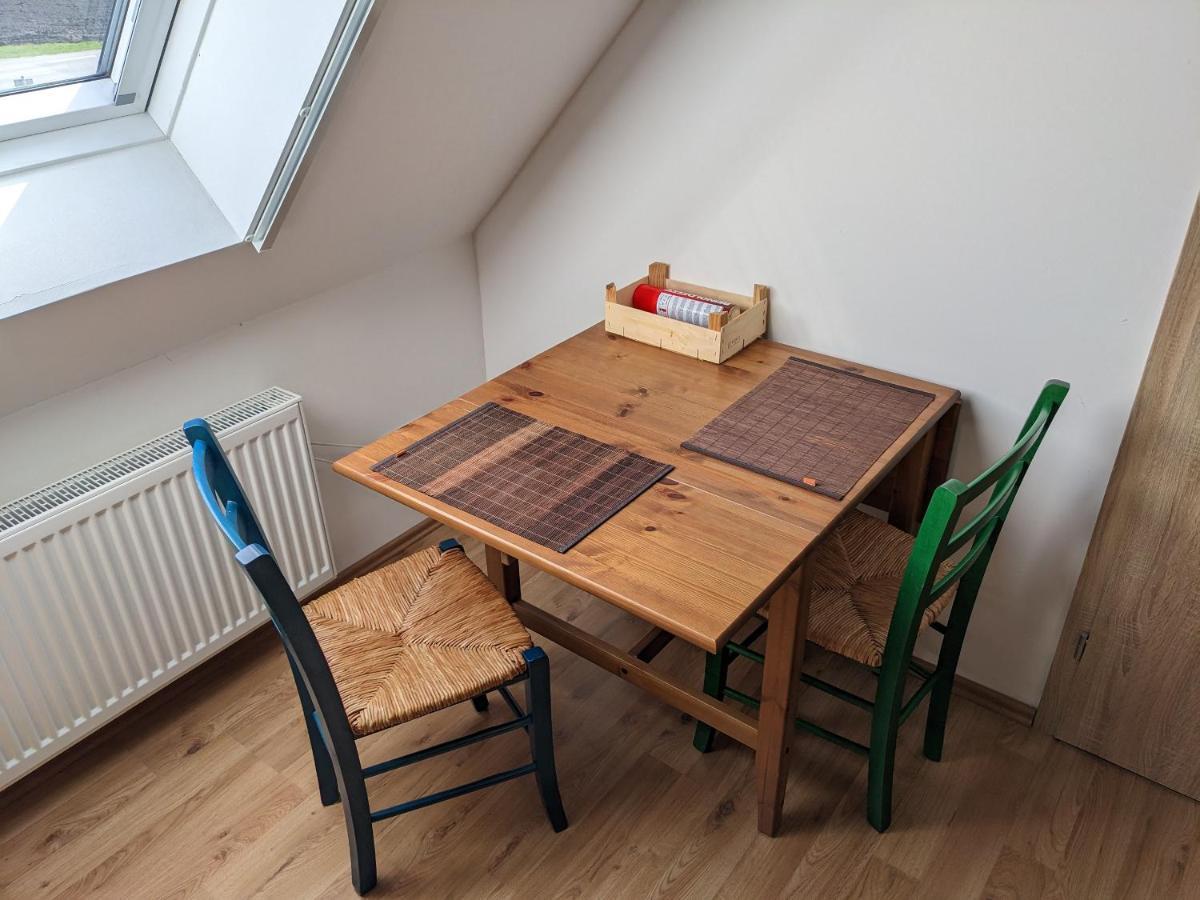Grosses Zimmer Mit Eigenem Bad/Flur Lägenhet Emsbüren Exteriör bild